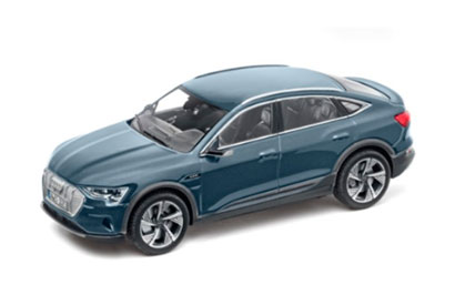 Модель автомобіля Audi e-tron Sportback 1:43